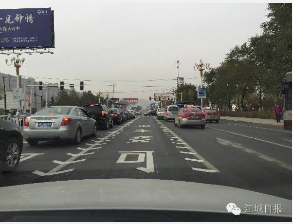 可变导向车道线_路面可变导向车道线_导向车道线和可变导向车道线