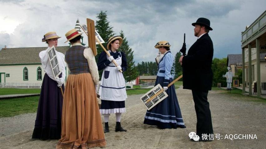 世界最美学游，你愿意与她邂逅吗？！