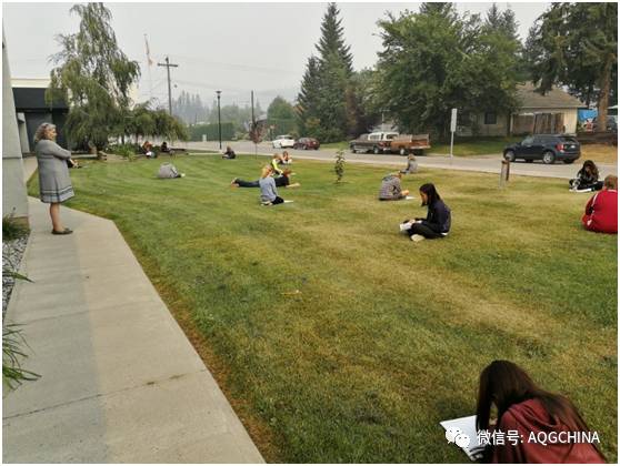 BC省戈尔登庆祝历史和传统，在加拿大150周年迎来越秀体验生