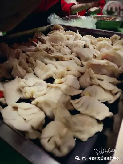 开心吃饺子 快乐过冬至 开心吃饺子 快乐过冬至