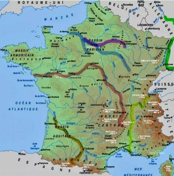 法国主要河流:塞纳河,卢瓦尔河,加龙河,罗纳河和莱茵河.