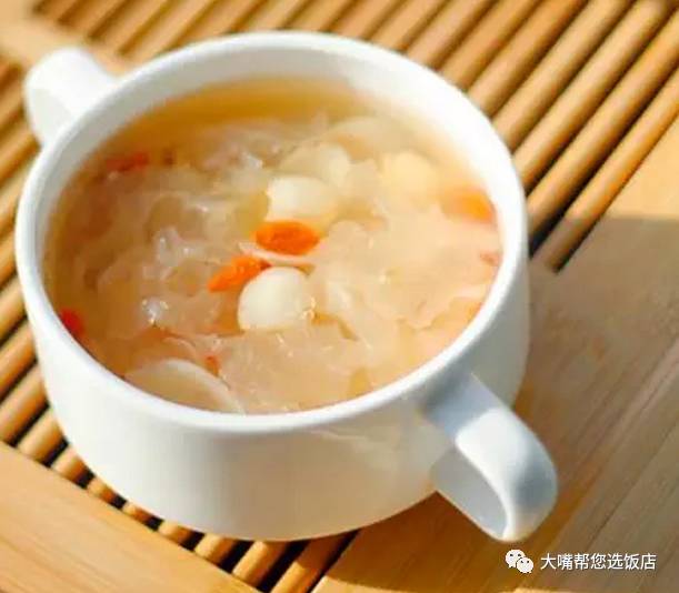 【美食diy】一碗暖心甜汤,春天清肺润喉法宝!