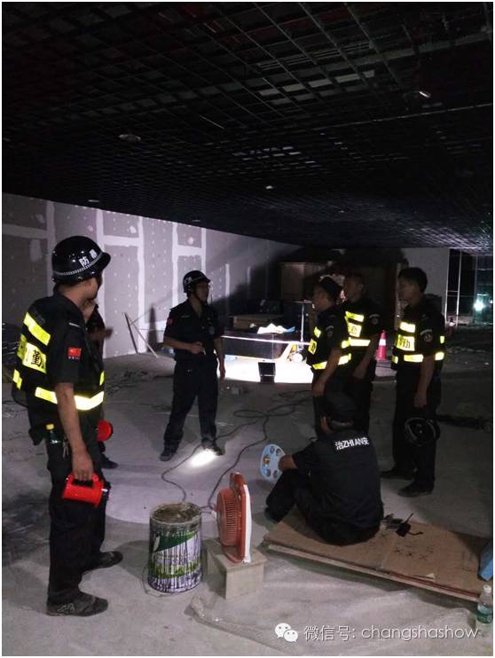 全程干货（展柜设计图手绘平面图）展柜布置图，【最新动态】展柜展具及部分展品陆续进场 布展工程紧锣密鼓，(图23)