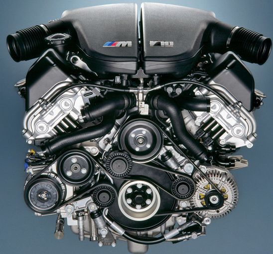 而s85b50源自当时宝马为威廉姆斯提供的f1引擎,且采用了其中一部分