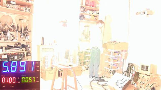 2万瓦日本富士灯泡有多亮？据说价值4.2万人民币