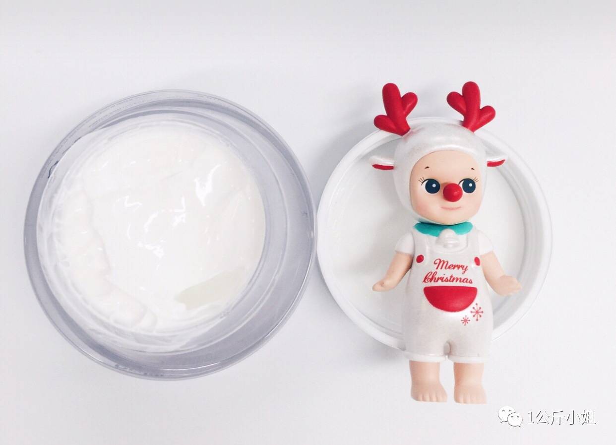 素颜霜对皮肤伤害大吗_素颜霜对皮肤有刺激吗_素颜霜皮肤伤害大怎么办