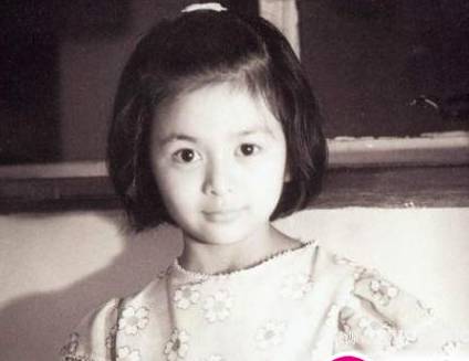 若有诗书藏在心,岁月哪会败美人|关之琳,你年轻时美得太犯规