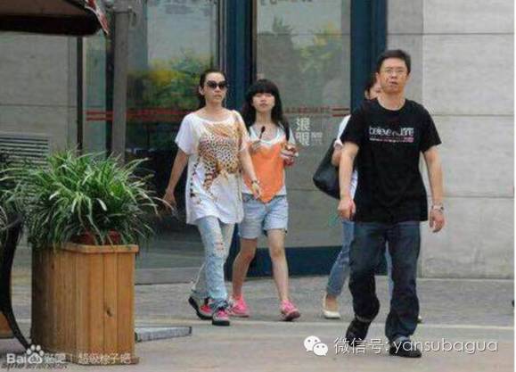 张靓颖曾说：女人都希望自己是蠢货但蠢爱会好吗?