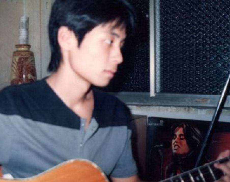 王杰告别歌坛曾经不懂他的歌听懂已是伤心人