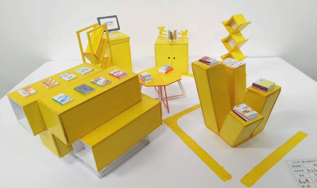 越早知道越好（优秀的展示道具设计）展示道具设计原则，【课程展】15级展示设计专业《展示道具设计》课程作业，(图31)