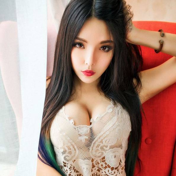 二胎妈妈68元买套化妆品,遭全家责骂,妈妈的感慨看哭很多人!