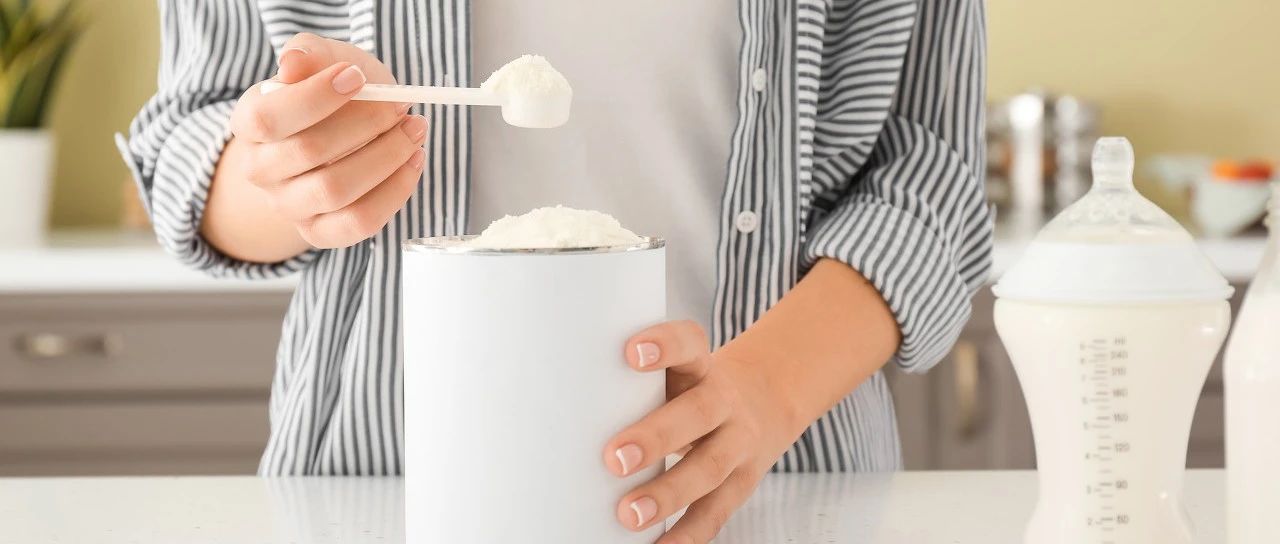 知名品牌奶粉被检出问题!奶粉到底怎么选?这四点很关键…