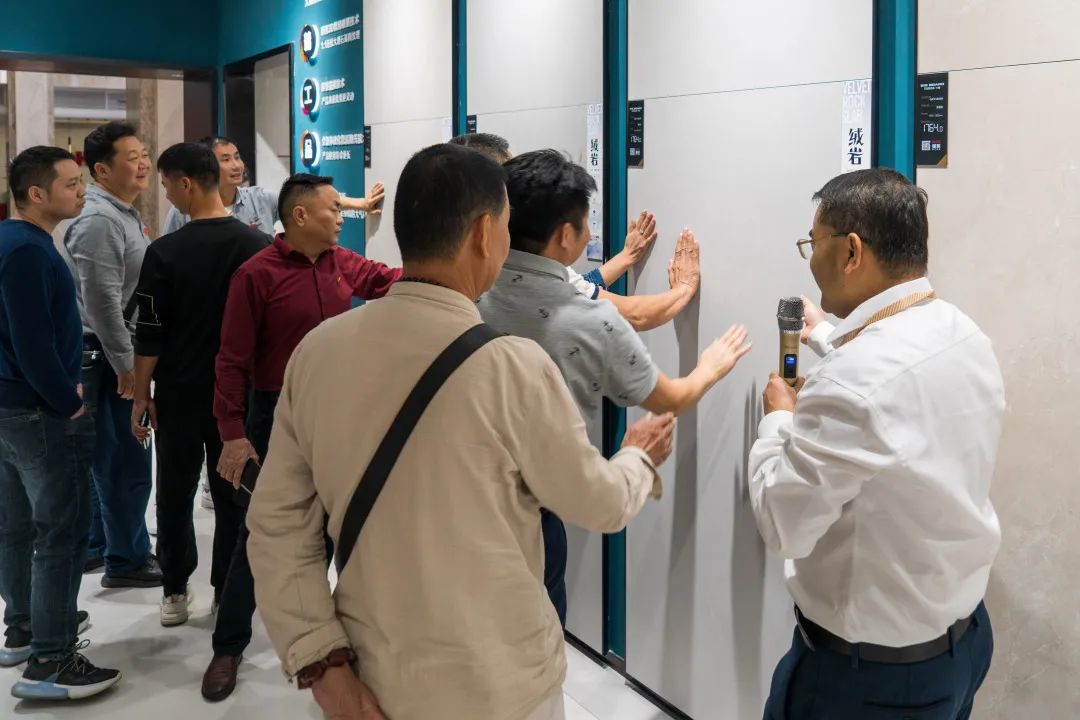 快讯 | 英德市英城商会一行莅临色多多视频在线观看参观交流(图14)