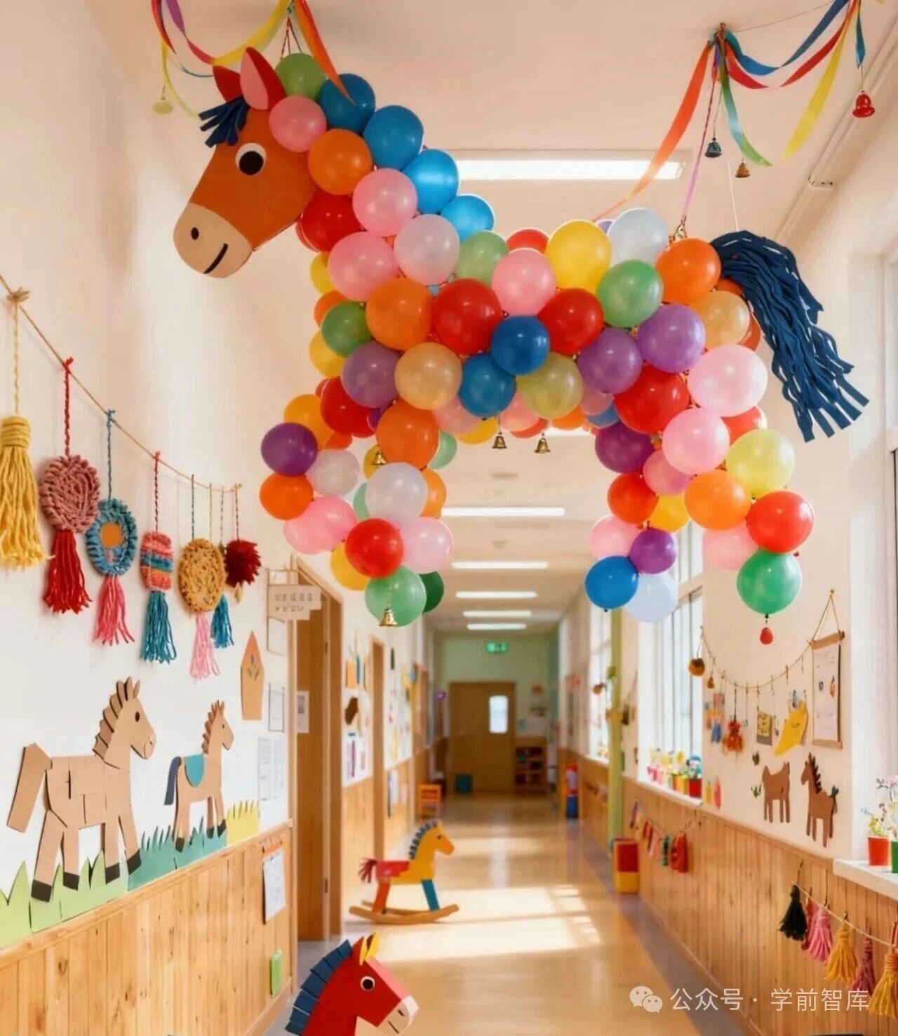 超有创意的26年马年元旦幼儿园环创！每个都很惊艳！收藏起来！-幼师课件网第2张图片