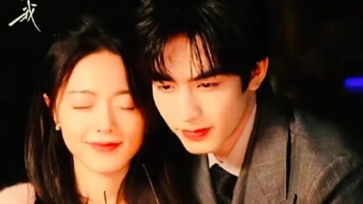 赵今麦:新剧凭什么让人看哭又笑到捶床?从校园暗恋到职场追爱,＂小太阳＂的成长史太戳了!