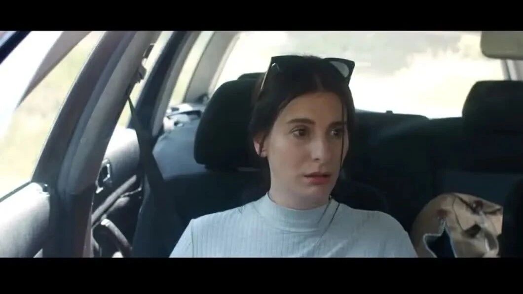 国外爱情短片：爱你在心口难开，情侣间真实现状！