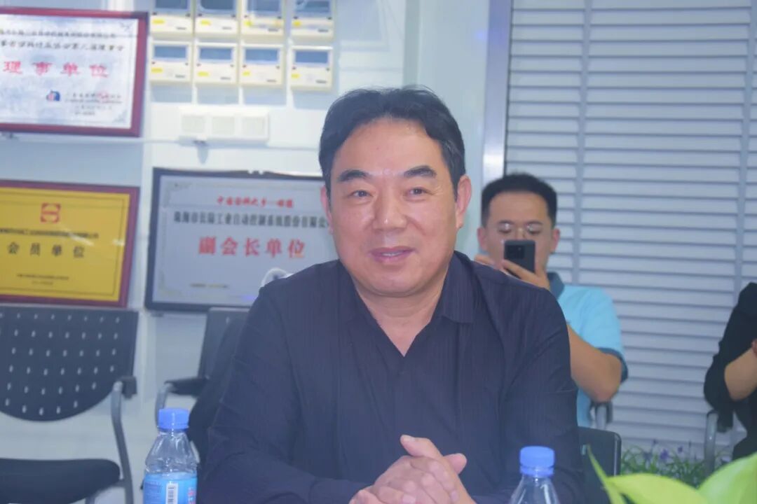 安徽省涂料行业协会广东考察学习观摩团莅临我司交流指导