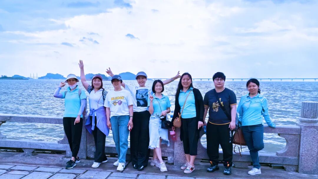 UED官网举办“珍爱地球，你我同行，绿色低碳，守护海洋” 主题活动