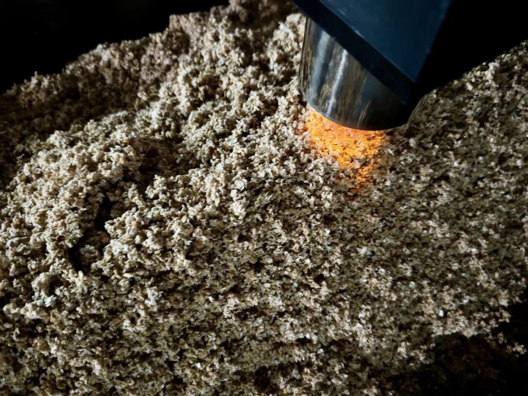 PA旗舰厅官网IM2000型红外水分仪|助力酿酒业酒曲水分在线检测及控制