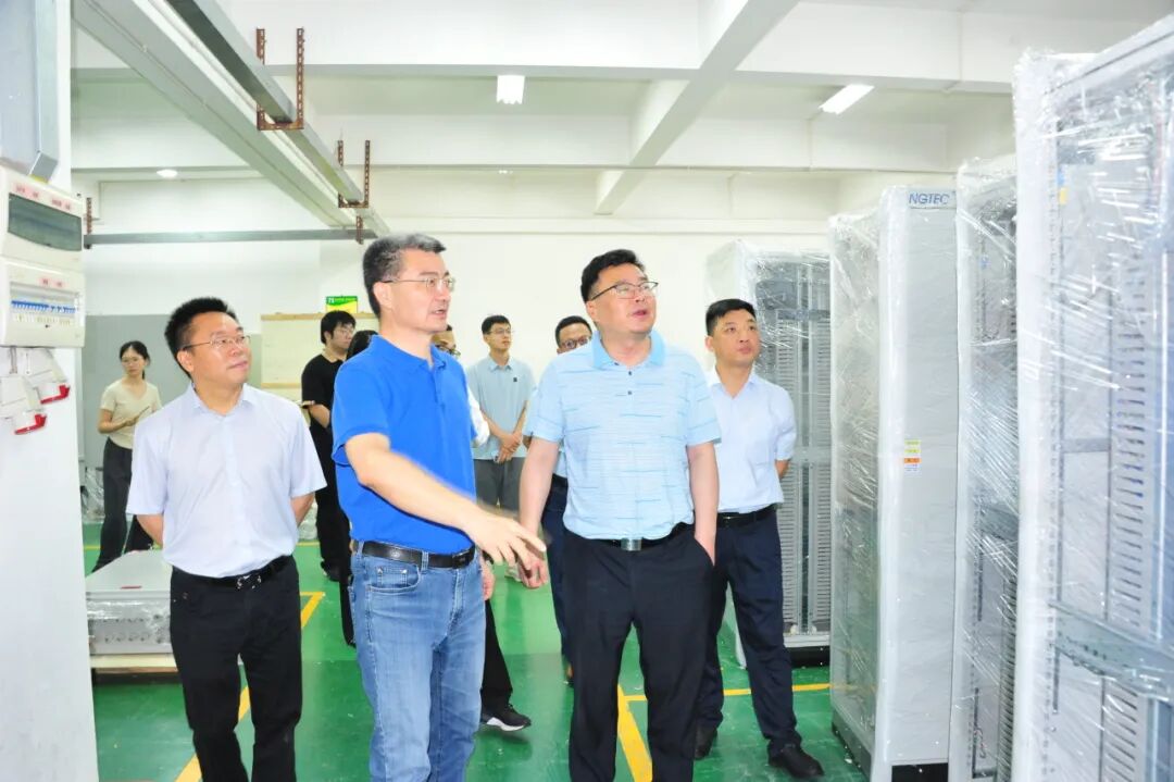 携手同行、助力皖江崛起|安庆高新区领导莅临我司指导交流