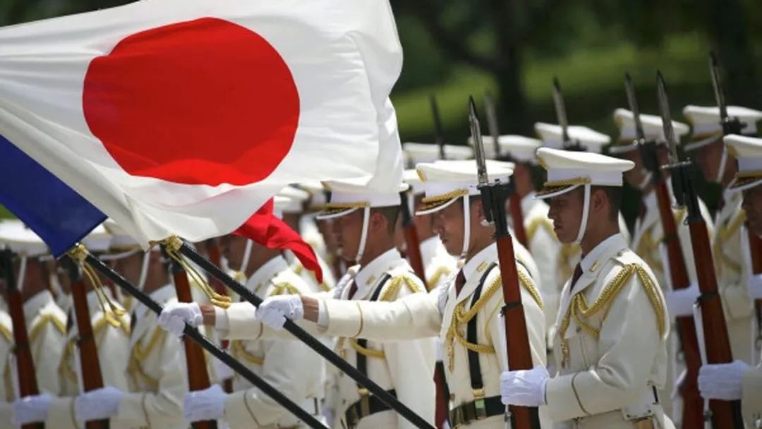 日本陆上自卫队幕僚长访问英德期间感染新冠病毒 - 2022年7月7日, 俄罗斯卫星通讯社