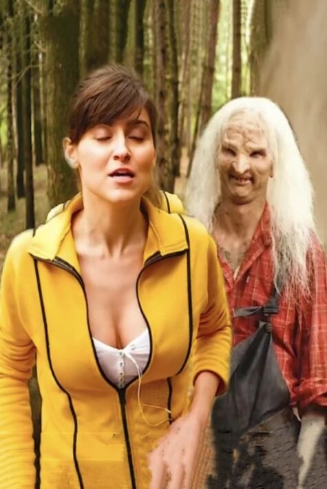 ئەجەللىك ئايلانما يۇل   توپلام (باياۋان دىكى قانخورلا )