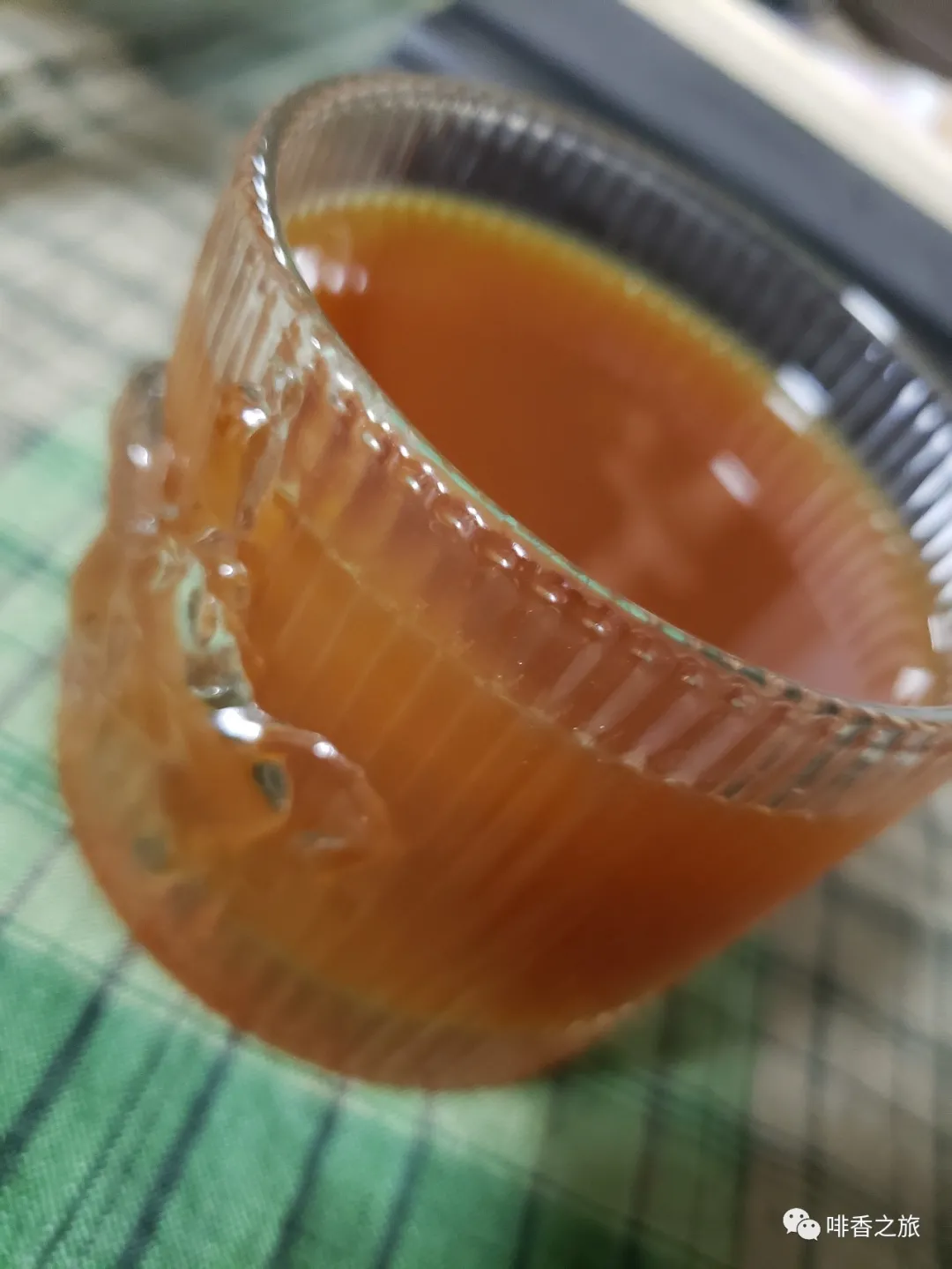 咖啡也能挺“养生”：自制一杯红枣糙米浆咖啡