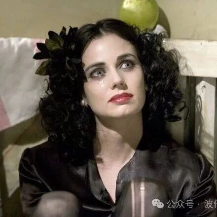 性感女神“斯嘉丽”牺牲最大的5部电影，尺度与美貌完美结合