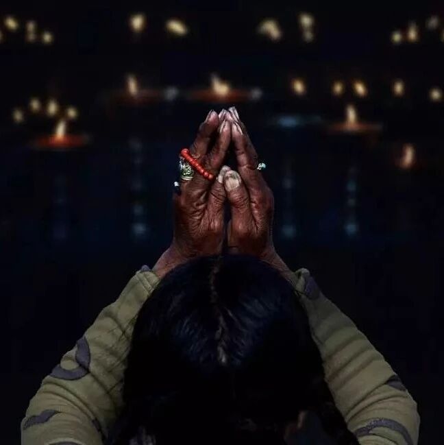 修行不能离开祈祷和发愿