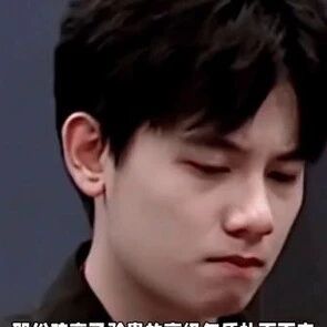 胡先煦解锁“西装暴徒”新图鉴 高干文男主既视感拉满