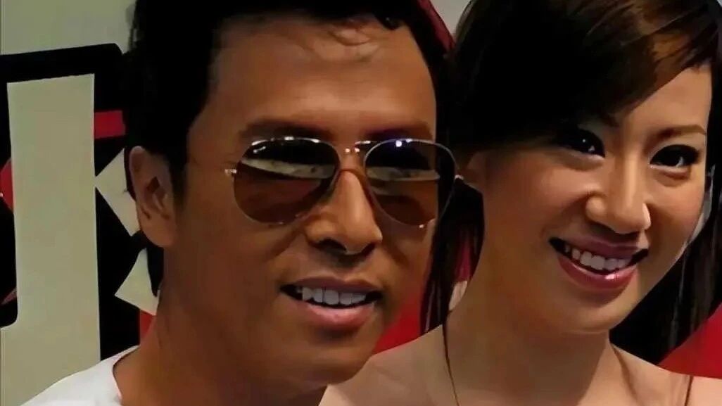 甄子丹被扒黑历史:孕期离婚、4万抚养费,如今父子关系却反转