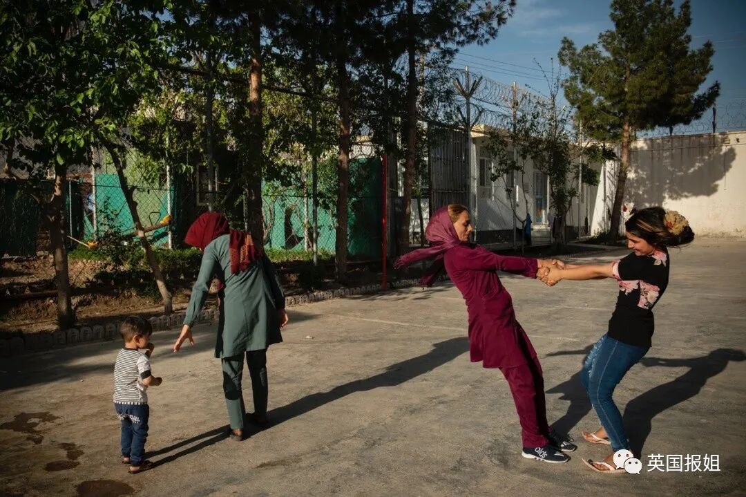 这些女人谋杀亲夫，却在监狱里过得像天堂…