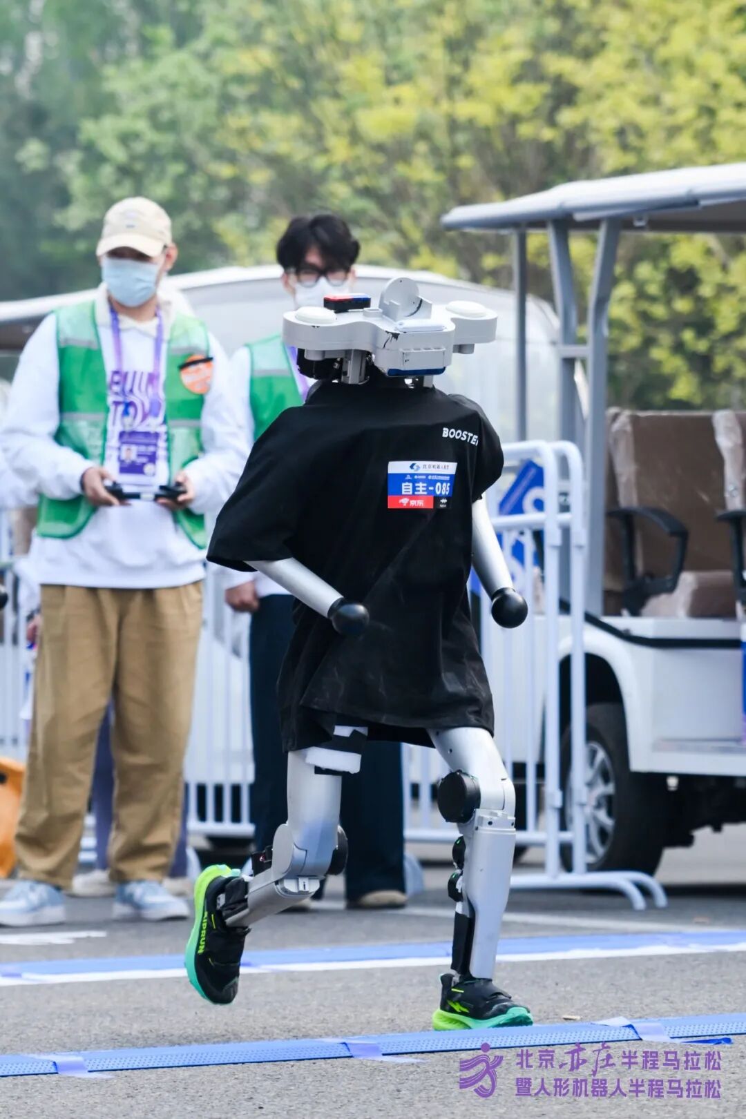 All Set to Go: Humanoid Robot Racing Challenge – Opening Special-3cgo