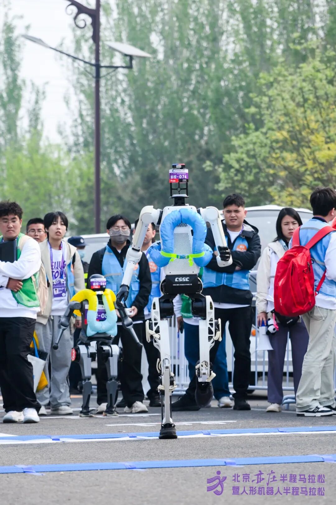 All Set to Go: Humanoid Robot Racing Challenge – Opening Special-3cgo