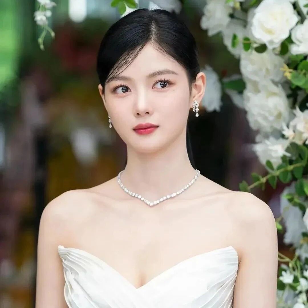 韩国小花旦—金裕贞：为艺术献身的五部尺度影视作品推荐