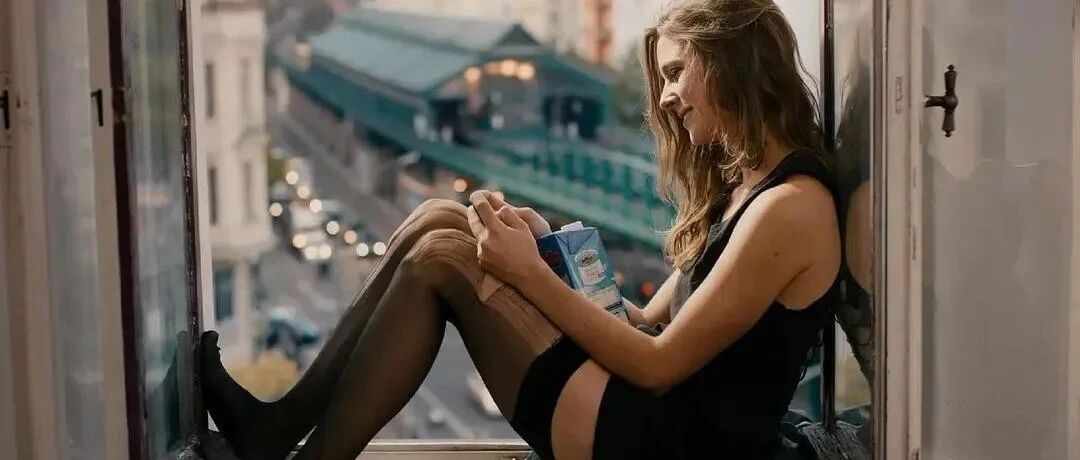 开局即王炸的8部欧美大尺度电影推荐