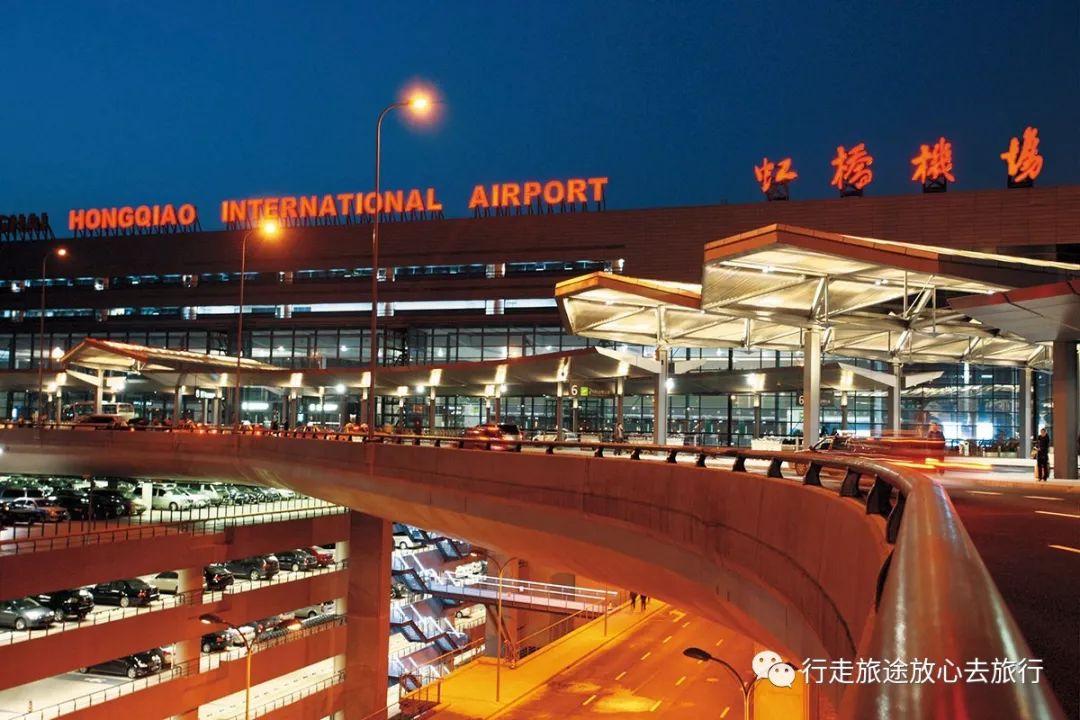 漫步上海/上海机场旅客吞吐量首逾1.2亿人次