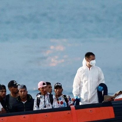 7死10失踪！意大利南部一“移民船”倾覆