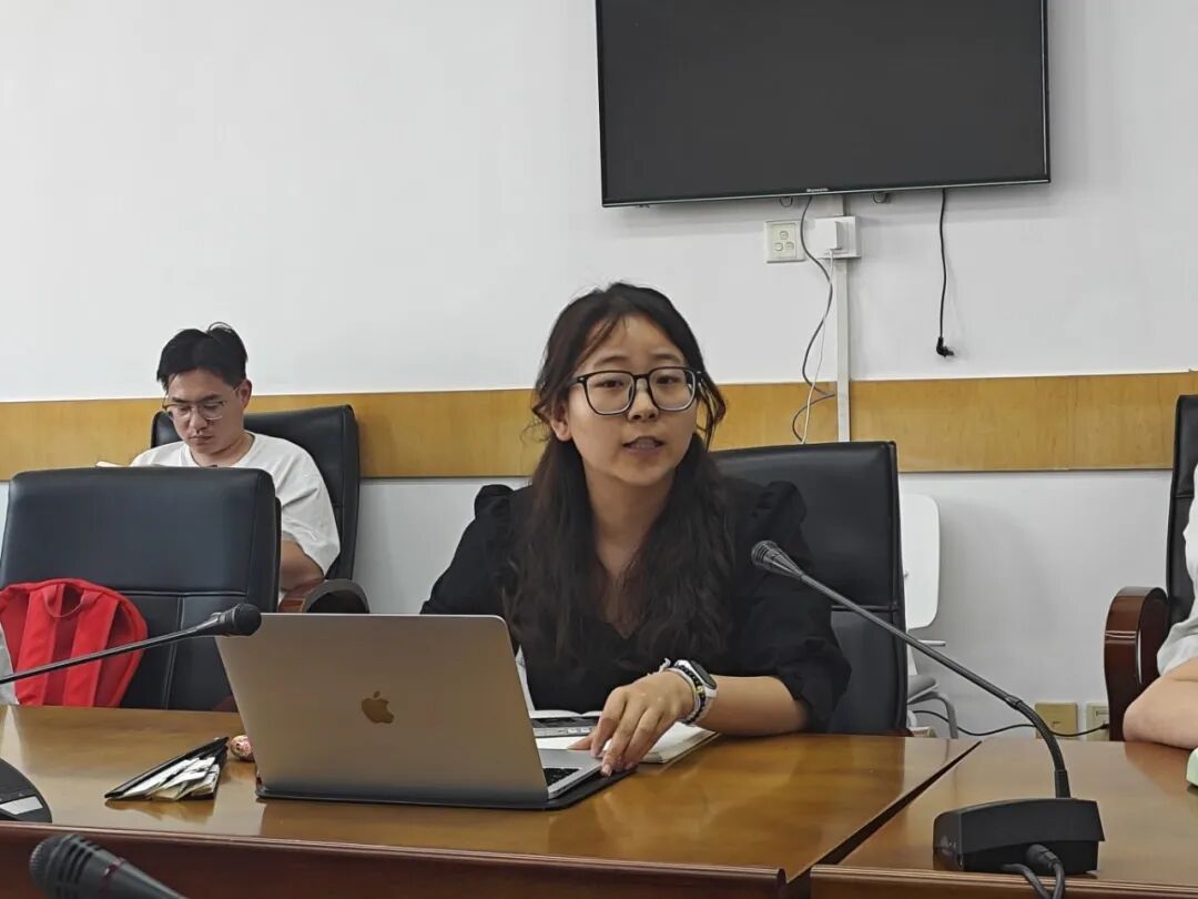 图11 张继曦学姐发言.jpg