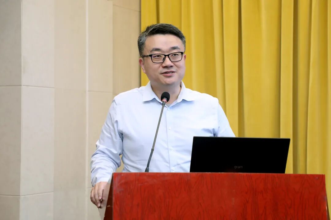 新闻丨古文字与人工智能研讨会召开-清华大学出土文献研究与保护中心