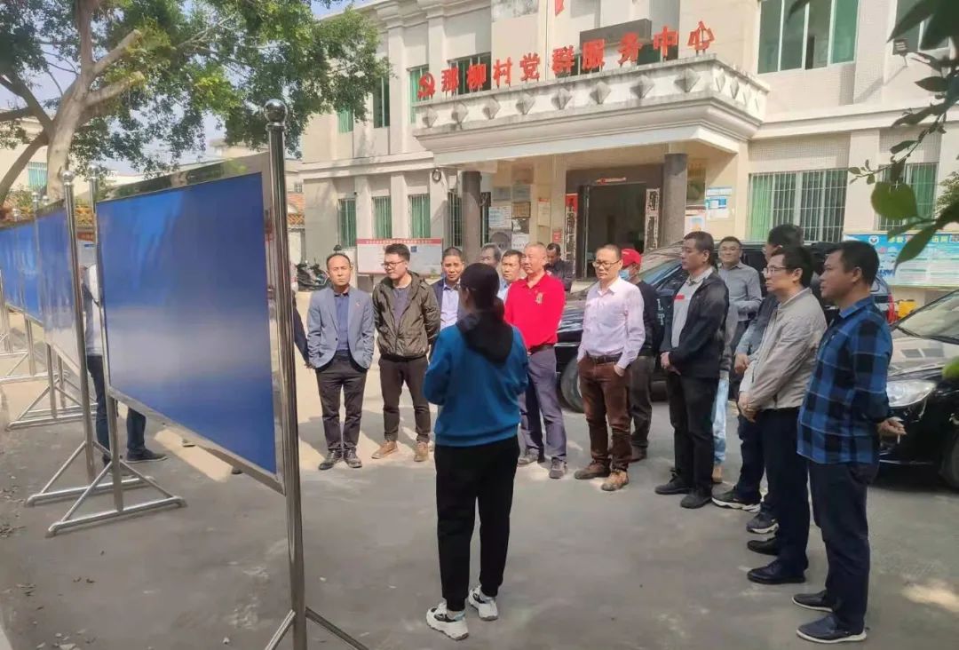 委,政府,驻镇帮扶工作队等乡村振兴工作人员一行14人赶赴湛江市麻章区