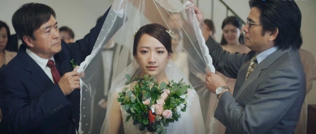 光 良 没 有 结 婚…