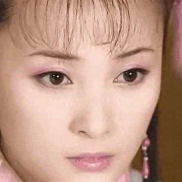 蒋勤勤和大儿子合照曝光,网友看完沉默:难怪她说儿子是自己的人生漏洞