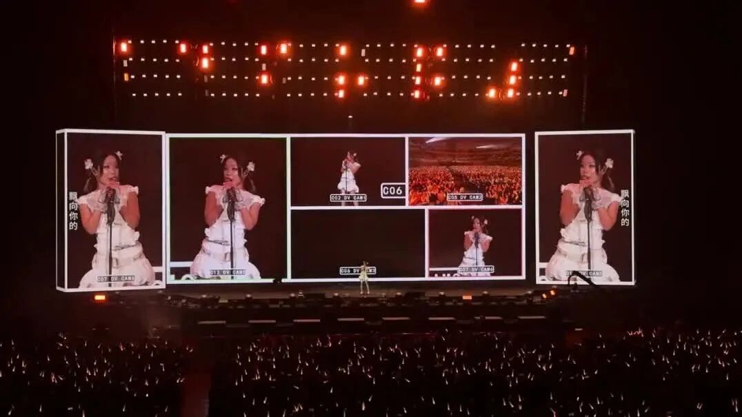 好多明星去了万妮达演唱会