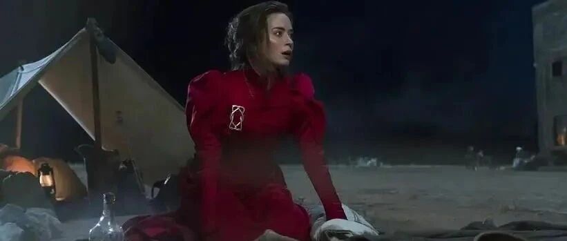 高分冷门佳作，浴血娇娃，千里追凶