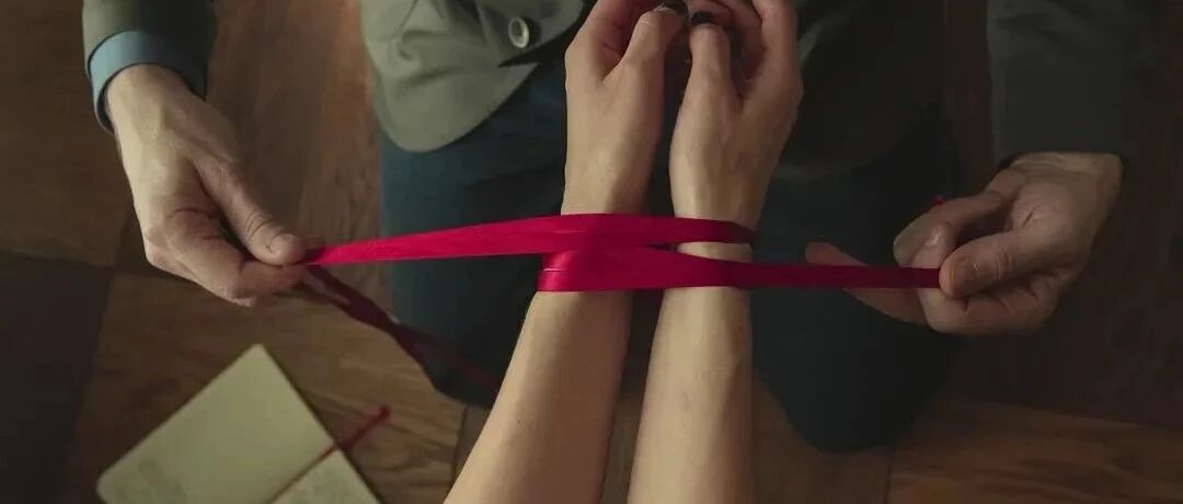 R级尺度，神颜暴击，这部网飞爽剧的亮点让你欲罢不能