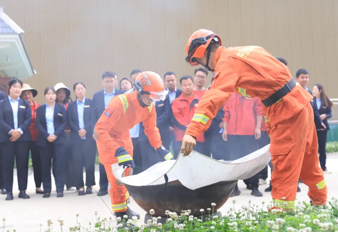 IMG_5066 拷贝~1.jpg