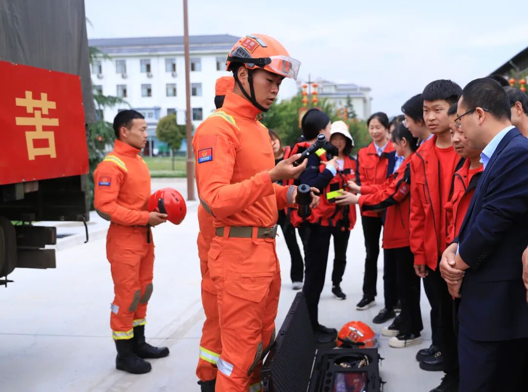 IMG_4961 拷贝~1.jpg