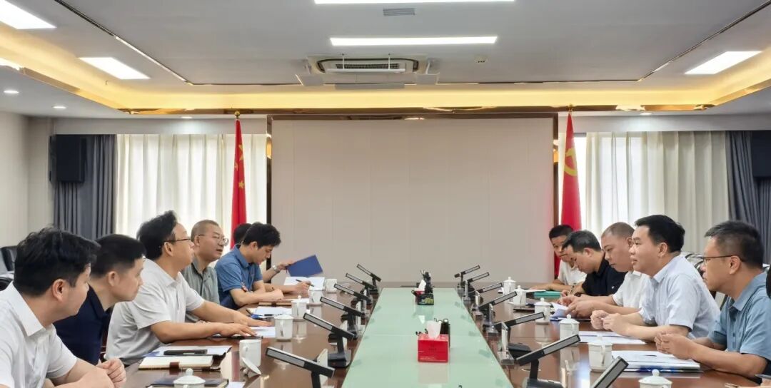 2025年6月10 日，清远市生态环境局党组书记、局长郑伟斌带队到广清园管委会开展政策解读座谈.jpg