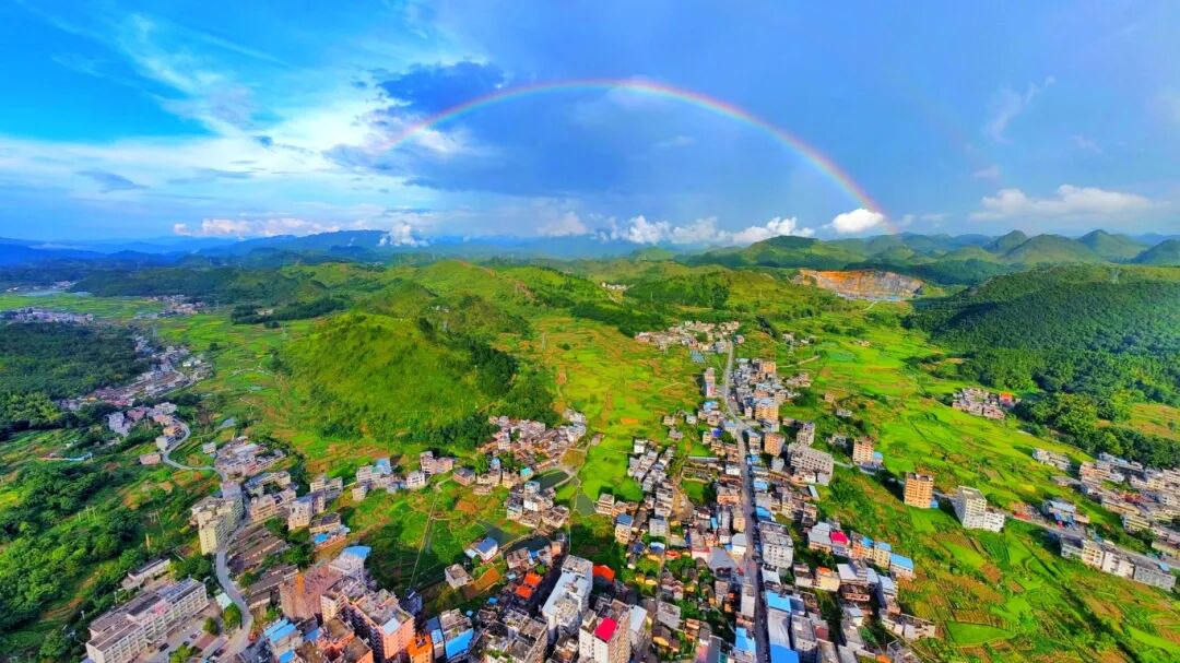 梅花镇 （尹天保 摄）.jpg